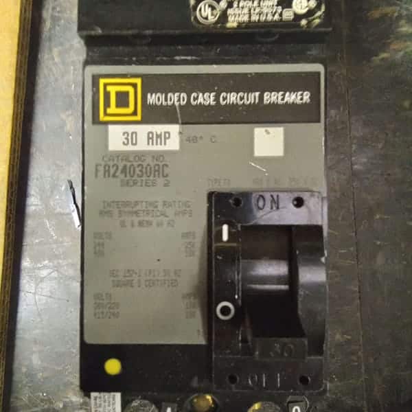 I-Line Circuit Breaker (FA24030AC)