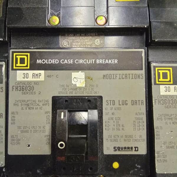 I-Line Circuit Breaker (FH36030)
