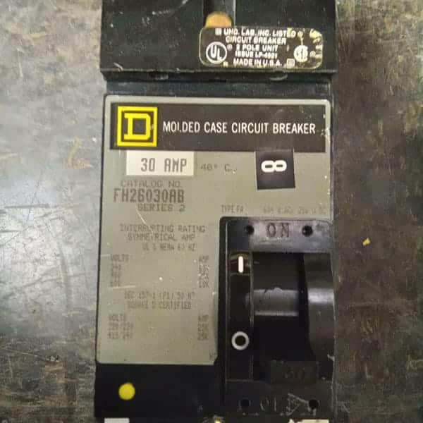 I-Line Circuit Breakers (FH26030AB)