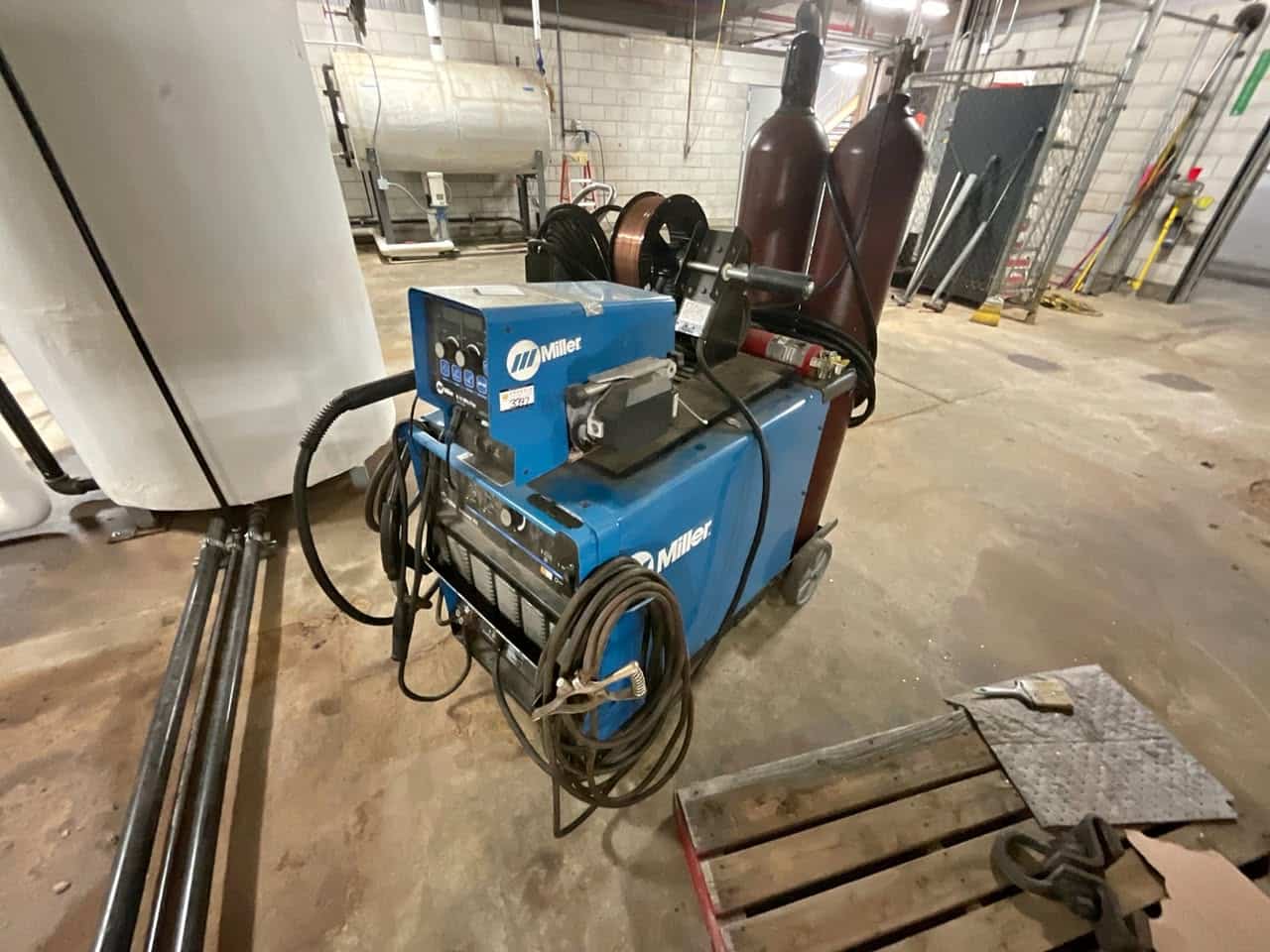 Miller Deltaweld 452 (450A)