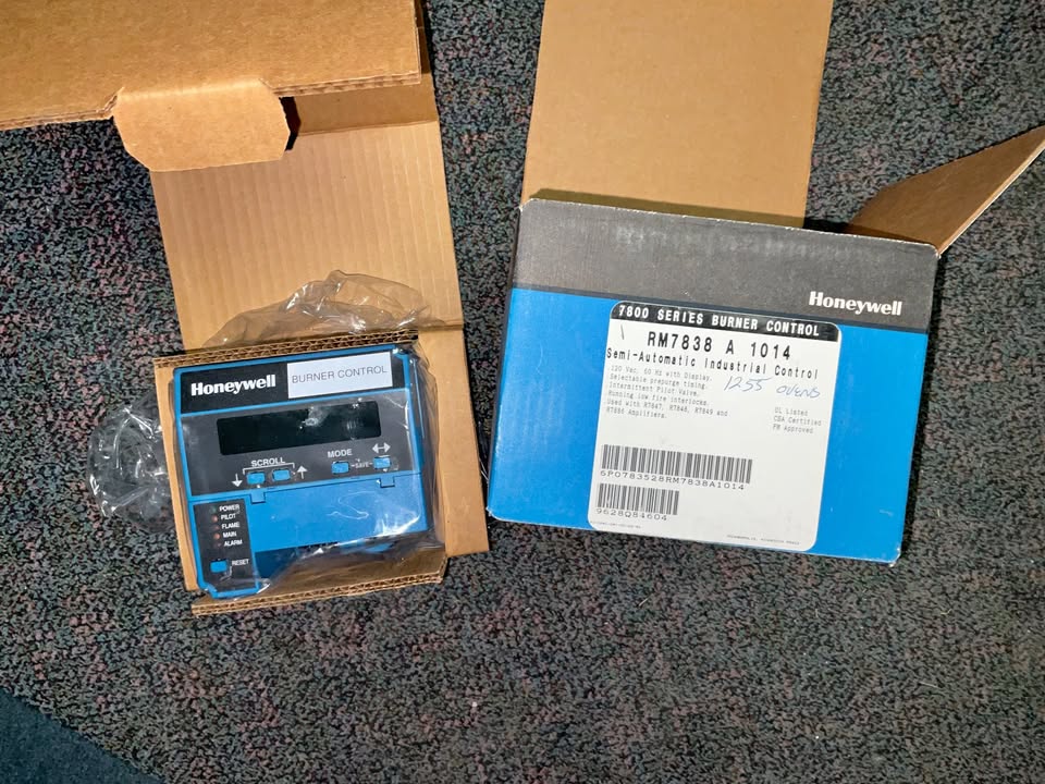 Honeywell 7800 Series Burner Control Semi-Automatic Industrial Control