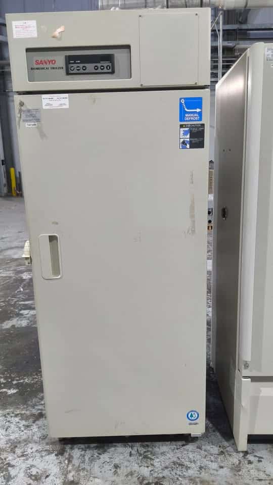 Sanyo Biomedical Freezer Model MDF-U730M